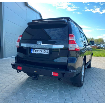 ZADNÍ KRÁTKÝ PEVNOSTNÍ NÁRAZNÍK - TOYOTA LAND CRUISER  J150 13-17