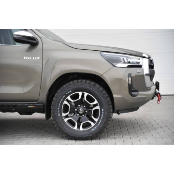 PŘEDNÍ PEVNOSTNÍ NÁRAZNÍK SLIM - TOYOTA HILUX 2020-