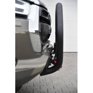 BULLBAR - PRO PEVNOSTNÍ NÁRAZNÍK SLIM - TOYOTA HILUX 2020-