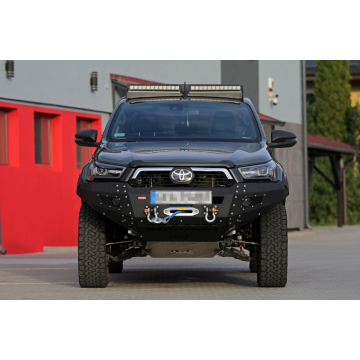 PŘEDNÍ PEVNOSTNÍ HLINÍKOVÝ NÁRAZNÍK - Toyota Hilux 2015+