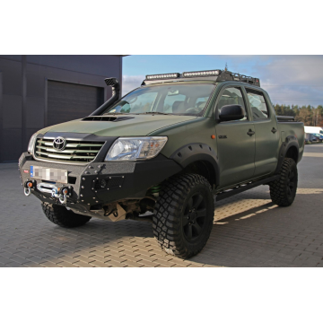 PŘEDNÍ PEVNOSTNÍ NÁRAZNÍK MORE 4X4- TOYOTA HILUX (11-15)