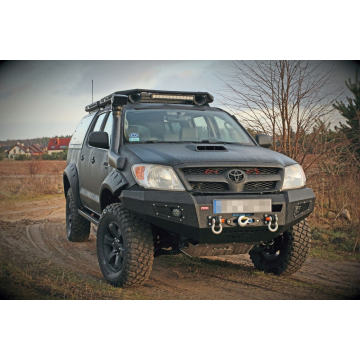 PŘEDNÍ PEVNOSTNÍ NÁRAZNÍK MORE 4X4- TOYOTA HILUX (11-15)