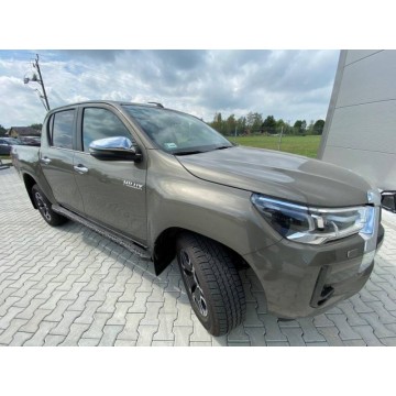 PEVNOSTNÍ NÁŠLAPY - TOYOTA HILUX REVO 2016+