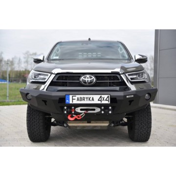 PŘEDNÍ PEVNOSTNÍ NÁRAZNÍK - TOYOTA HILUX 2020-