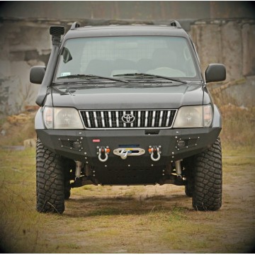 PŘEDNÍ PEVNOSTNÍ NÁRAZNÍK - Toyota Land Cruiser J90 / 95 MORE4X4