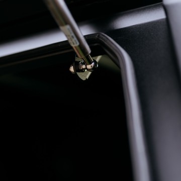 Hliníkový Hardtop - Toyota HILUX REVO VIGO 