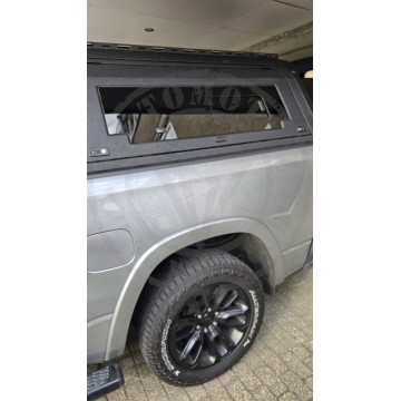 HLINÍKOVÝ HARDTOP - DODGE RAM