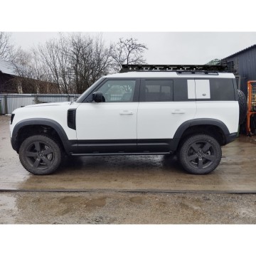 TRUBKOVÉ BOČNÍ NÁŠLAPY HD – ROCK SLIDERS LAND ROVER DEFENDER L663