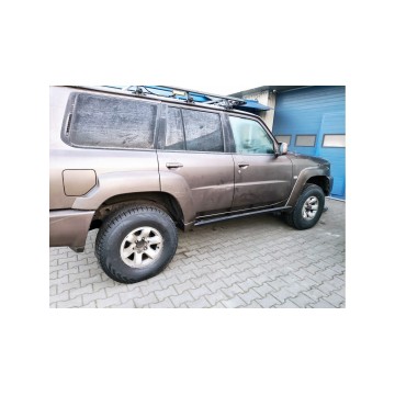 PEVNOSTNÍ NÁŠLAPY - NISSAN PATROL GR Y61 A GU4 (5DV.)