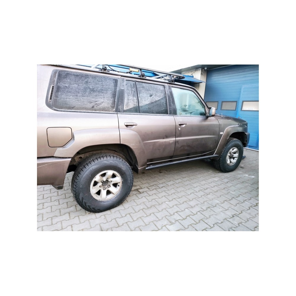 PEVNOSTNÍ NÁŠLAPY - NISSAN PATROL GR Y61 A GU4 (5DV.)