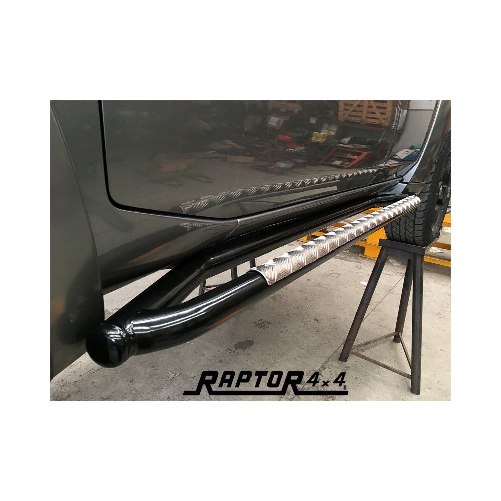 TRUBKOVÉ PEVNOSTNÍ NÁŠLAPY RAPTOR4X4 - NISSAN PATROL GR Y61 A GU4 (5DV.)