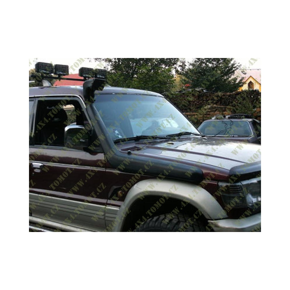 ŠNORCHL MITSUBISHI PAJERO II 1990-1997