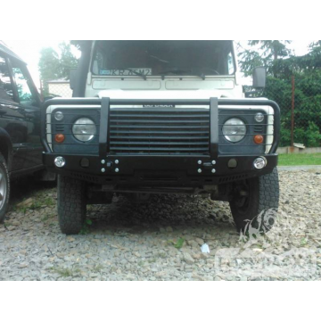 PŘEDNÍ PEVNOSTNÍ NÁRAZNÍK S RÁMEM - BULLBAREM DEFENDER 110