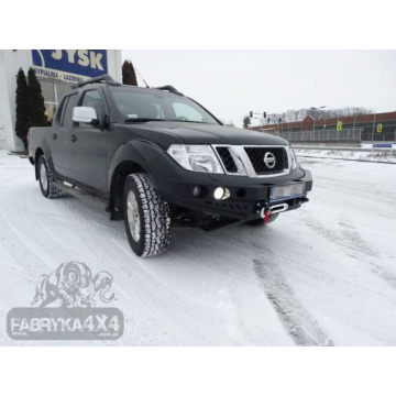 Přední pevnostní nárazník Nissan Navara D40 (05-)