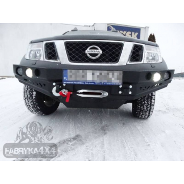 Přední pevnostní nárazník Nissan Navara D40 (05-)