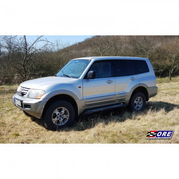 LIFT + 5 CM - Mitsubishi Pajero 3 (1999-06) ) a (2006-18).