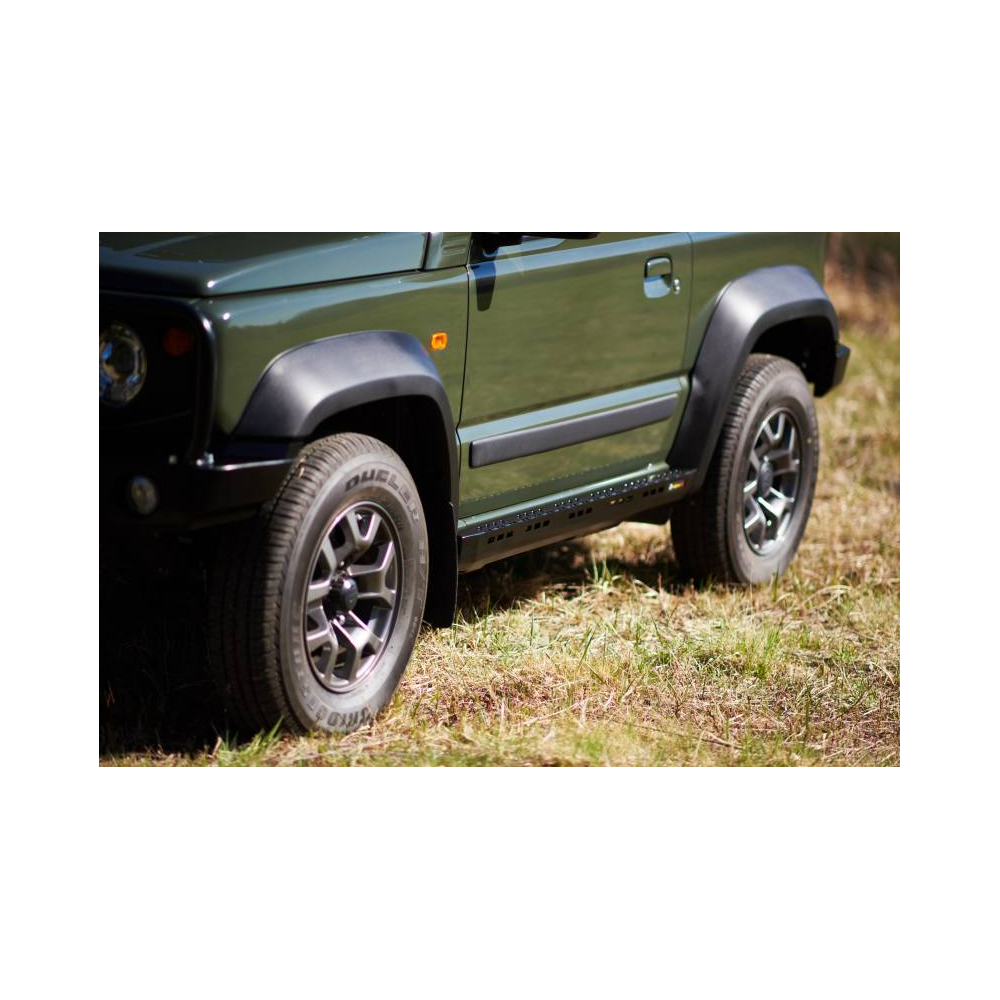 PEVNOSTNÍ NÁŠLAPY- SUZUKI JIMNY 2018-