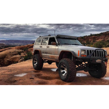 CHEROKEE XJ 